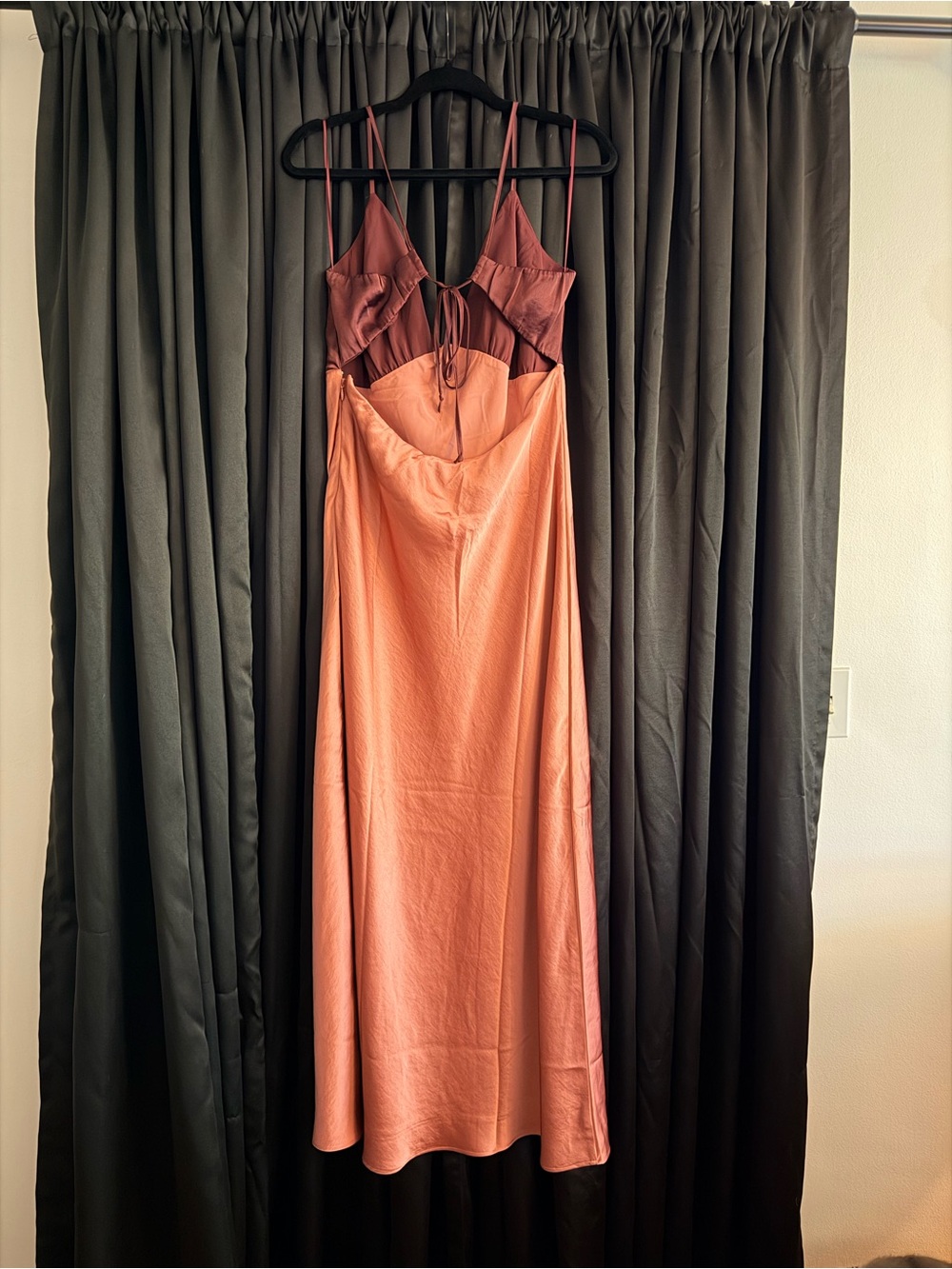 A&F satin maxi - Picture 3 of 3